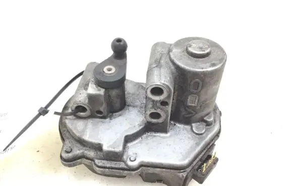 Audi A4 S4 B7 8E 8H Intake manifold valve actuator/motor 059129080D