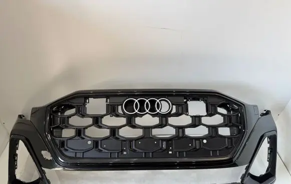 Audi Q8 Front bumper 