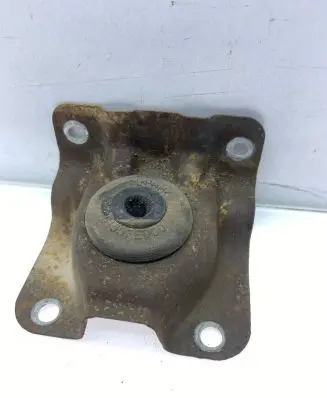 Subaru Outback Radiator mount bracket 45135FE000