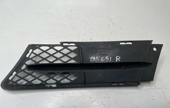 BMW 3 E90 E91 Front bumper lower grill 7154552