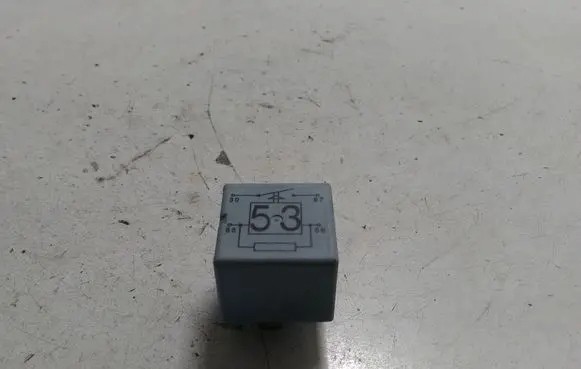 Volkswagen Caddy Other relay 141951253B 20240072