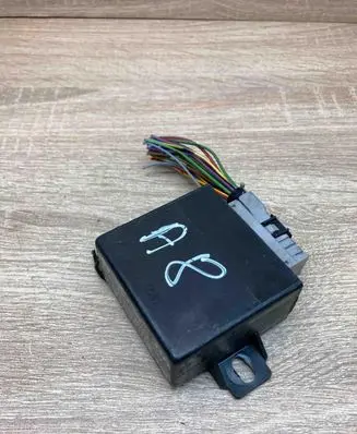 Audi A6 S6 C5 4B Wing mirror control module 4A0907445A 5DS005617 WITHPLUG