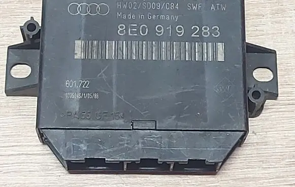 Audi A4 S4 B7 8E 8H Parking PDC control unit/module 8E0919283