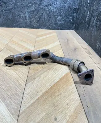 Mercedes-Benz CLS C219 Exhaust manifold a6421400461