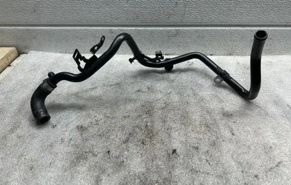 Brake vacuum hose/pipe