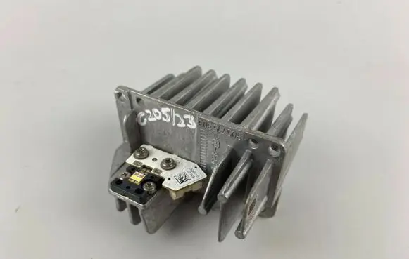 Mercedes-Benz C W205 LED ballast control module 1305715303