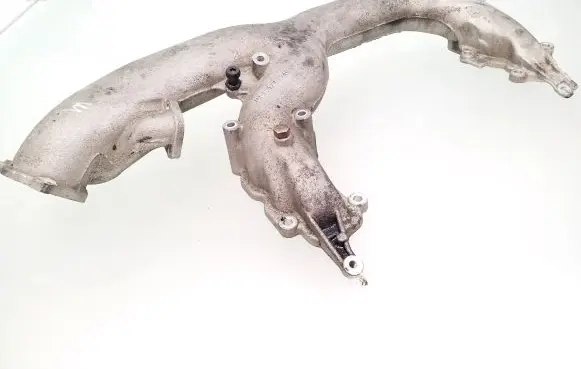 Volkswagen Touareg I Intake manifold 059145762K