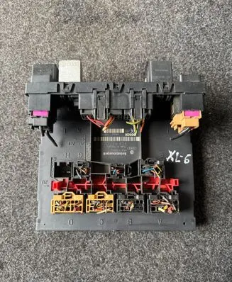 Volkswagen PASSAT B6 Comfort/convenience module 3C8937049D 09656363 F005V00744