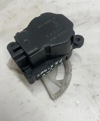 Ford S-MAX Air flap motor/actuator 3M5H19E616AB EAD251 L1875