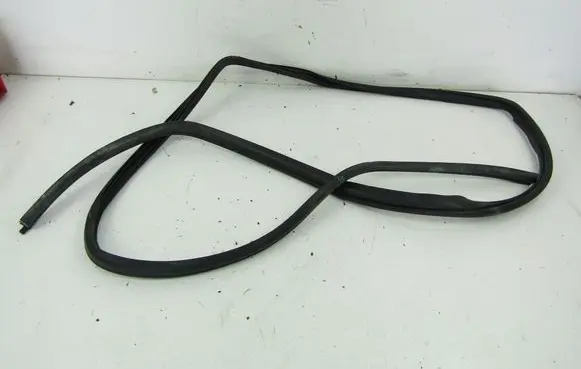 Audi A6 S6 C8 4K Rear door rubber seal (on body) 