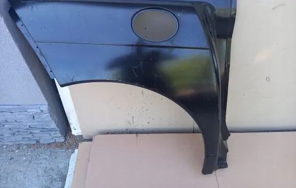 Citroen C6 Rear arch 8526AQ