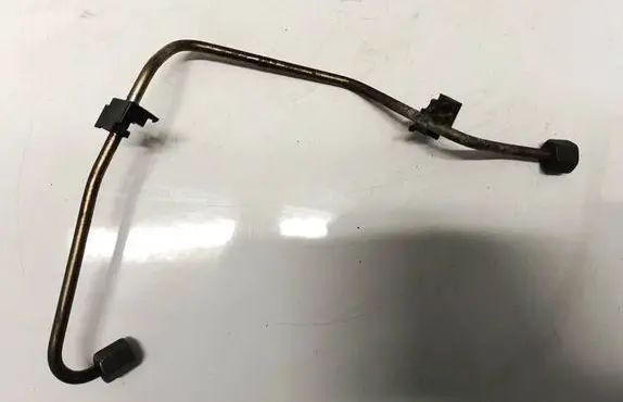 Mazda 3 I Fuel line pipe 