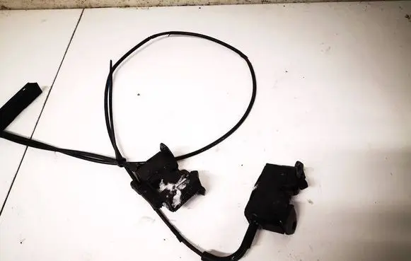 Mercedes-Benz C AMG W204 Engine bonnet/hood lock/catch A2048800160