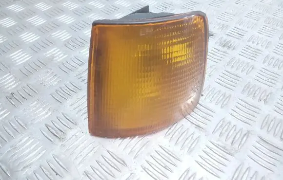 Volkswagen PASSAT B3 Front indicator light