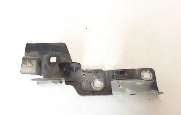 Renault Zoe Fender mounting bracket 631439781R
