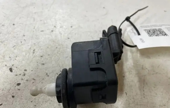 Opel Astra G Headlight level adjustment motor 20A625FT2