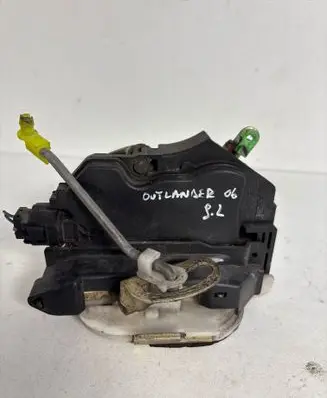 Mitsubishi Outlander Rear door lock 05607A