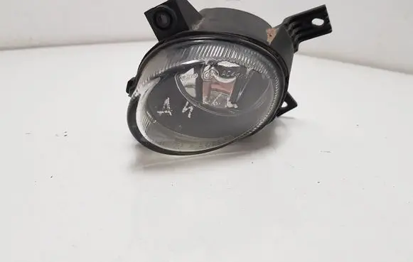 Audi A4 S4 B7 8E 8H Front fog light 8E0941699C