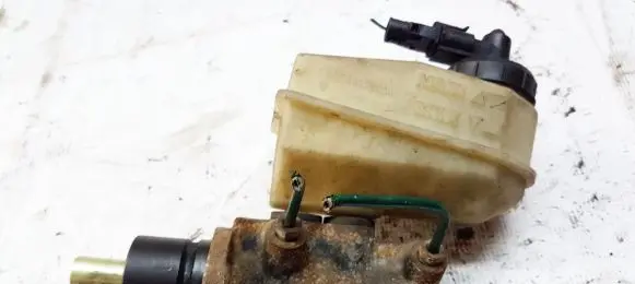 Renault Scenic I Master brake cylinder 7700828034F