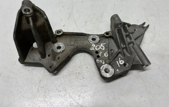 Mercedes-Benz C W205 Other engine bay part 059130147P