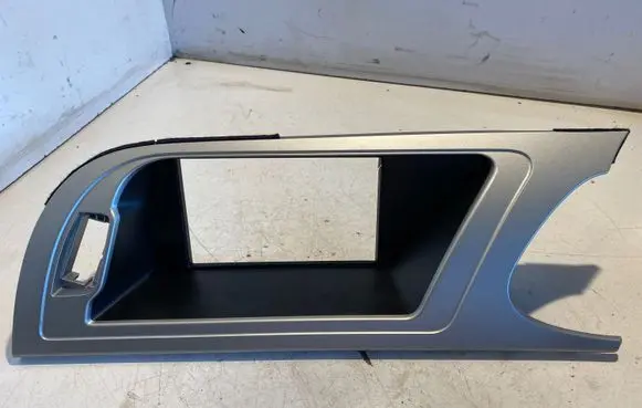 Audi A4 Allroad Radio/GPS head unit trim 8K2857185H