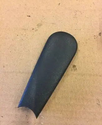 Volkswagen Golf II Front door handle cover 191837575