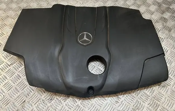 Engine cover (trim)