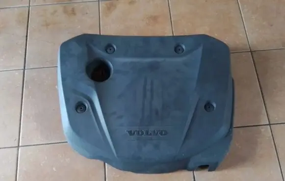 Volvo V60 Engine cover (trim) 31437508