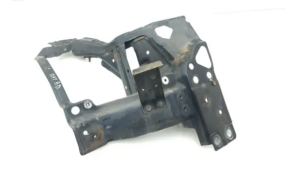 Nissan 350Z Headlight/headlamp mounting bracket 