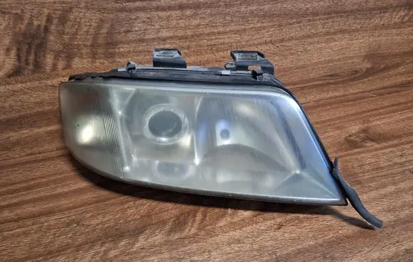 Audi A6 S6 C5 4B Headlight/headlamp