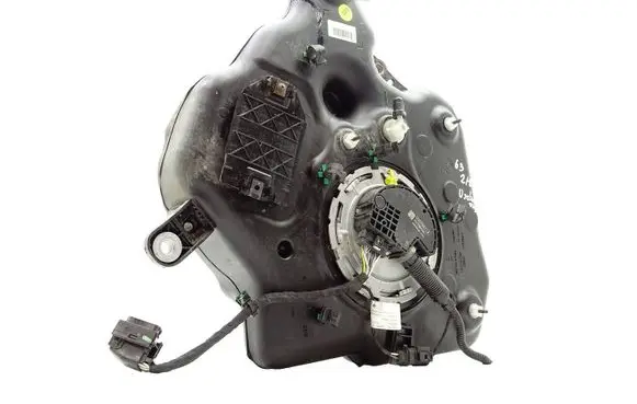 Audi A6 S6 C7 4G AdBlue liquid reservoir 4G0131877H 4038401AA