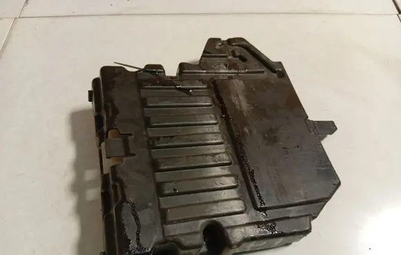 Peugeot 207 Battery box tray 9686266580