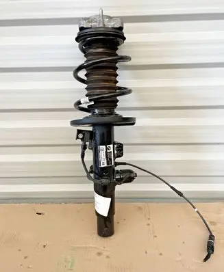 BMW 3 G20 G21 Front shock absorber/damper 6892780