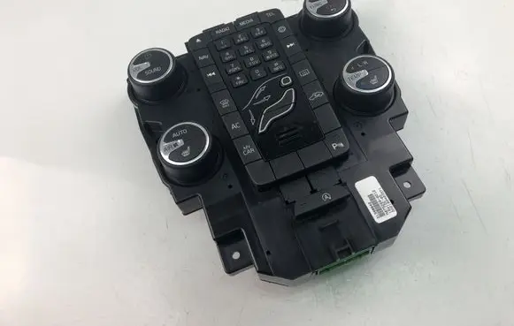 Volvo V40 Climate control unit 31398642