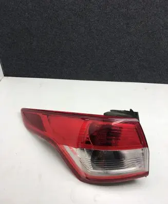 Ford Kuga II Rear/tail lights