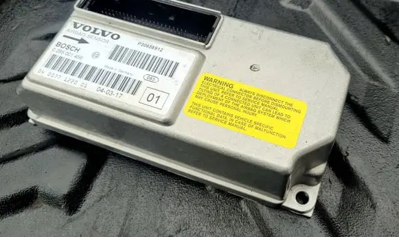 Volvo S80 Airbag control unit/module 0077122001 P30658912 0285001456