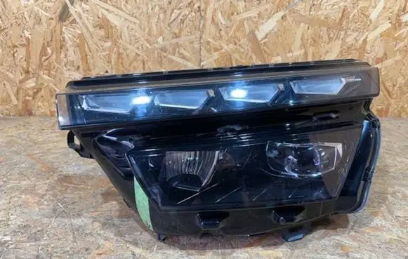 Skoda Kamiq Headlight/headlamp 658941015BSKODA 658941015B 10PL10517