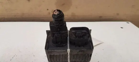 Opel Insignia A Glow plug pre-heat relay 55563423