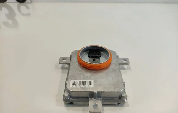 Skoda Octavia Mk3 (5E) Xenon control unit/module 8K0941597DCAREWAY