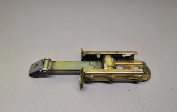 Mercedes-Benz E W210 Front door check strap stopper 0097