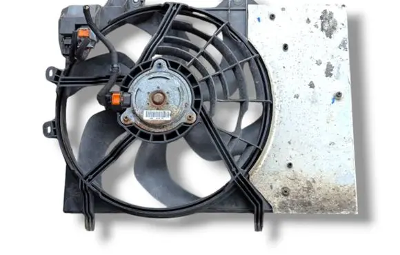 Citroen C3 Picasso Electric radiator cooling fan 9682895680
