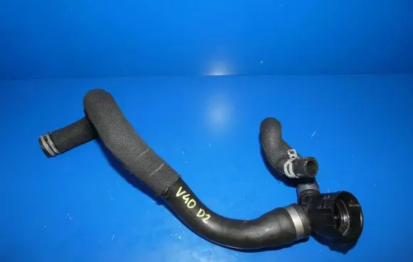 Volvo V40 Engine coolant pipe/hose