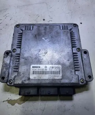 Renault Laguna II Engine control unit/module 0281010297