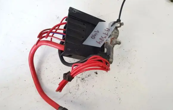 Mercedes-Benz Vaneo W414 Positive cable (battery) A0035453501