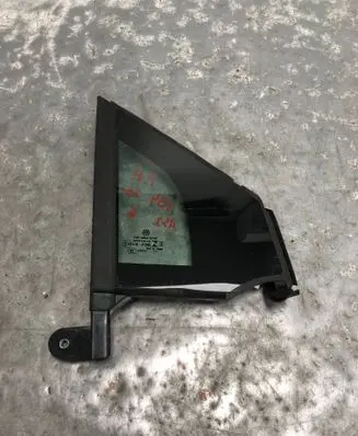 Volkswagen ID.4 Front door vent window glass four-door 11A845114-BILI 11A845114