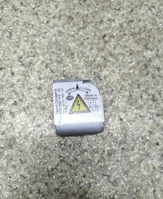 Opel Astra G Headlight ballast module Xenon 5DD008319