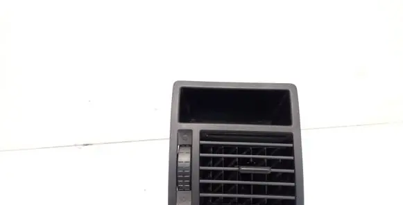 Volkswagen Transporter - Caravelle T5 Dashboard side air vent grill/cover trim 7E0819203 7E0819203E 220520131
