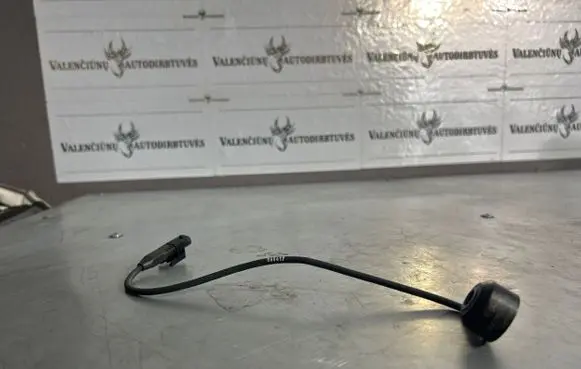 Mercedes-Benz B W246 W242 Detonation knock sensor A0071530428