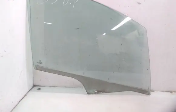 Citroen C3 Front door window glass four-door 43R001583