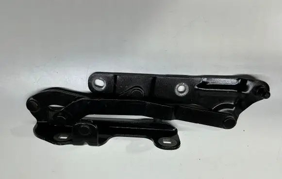 Chevrolet Camaro Tailgate/trunk/boot hinge 84035787 5324